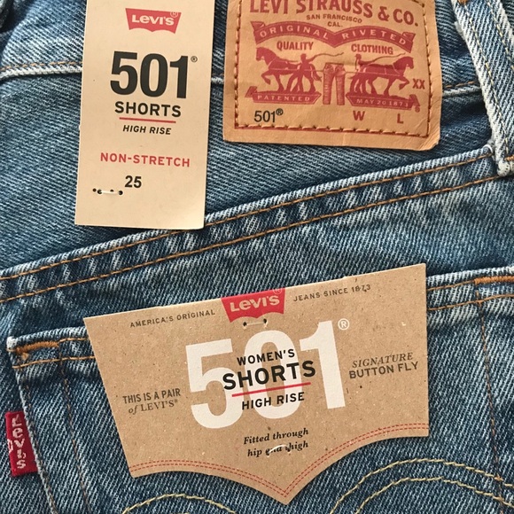 ✨Lastsz31 NWT Levi’s 501 High Rise cut off short - Picture 5 of 5